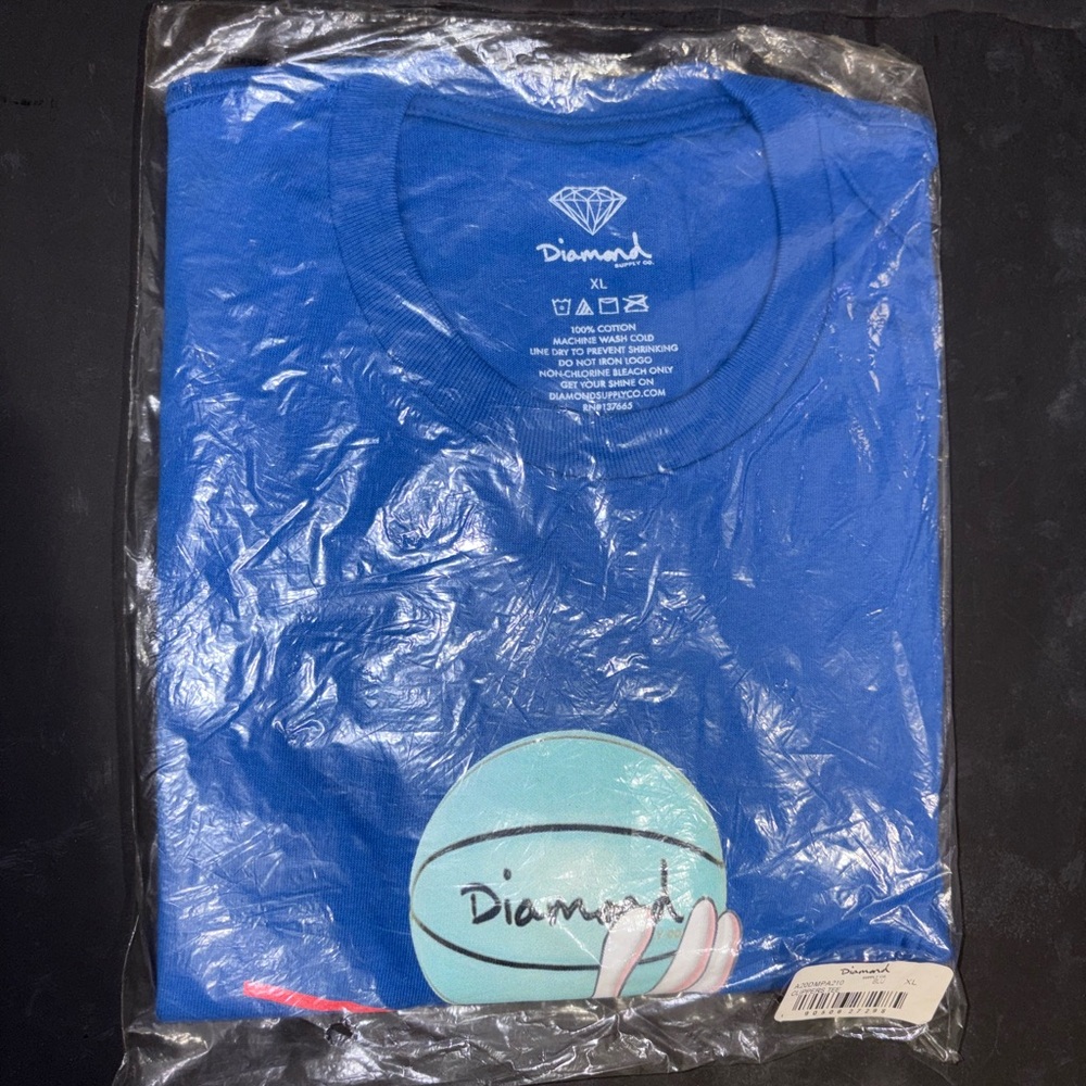 Diamond Supply Co. Blue Bugs Bunny Space Jam Graphic Tee - Picture 2 of 4